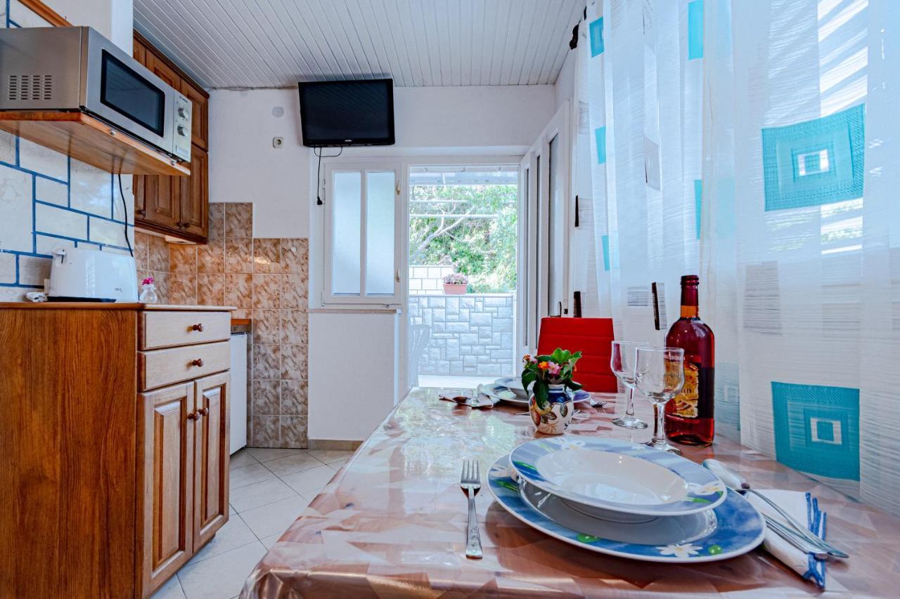 Apartment Ruzica Zrnovo Exterior photo